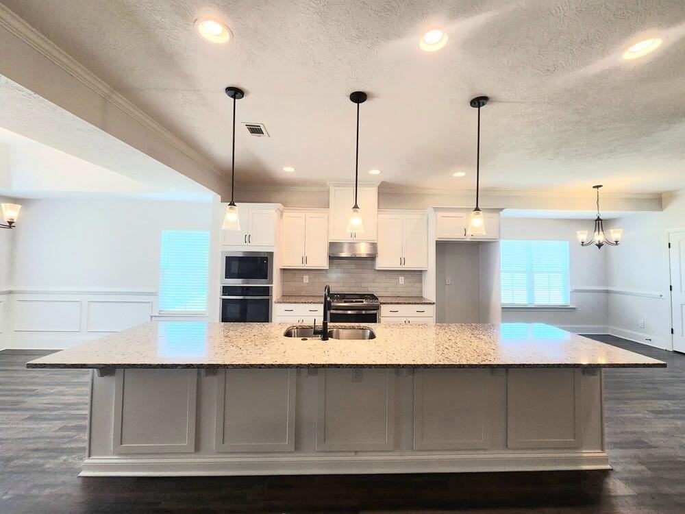 734 Bancroft Dr - Photo 7 of 23