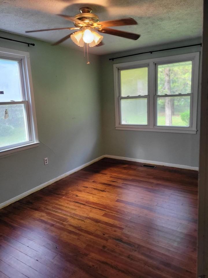 106 Morgan Ware Dr - Photo 6 of 24