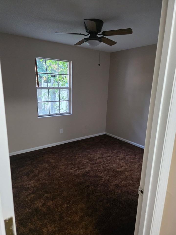 2304 Winston Way - Photo 7 of 10