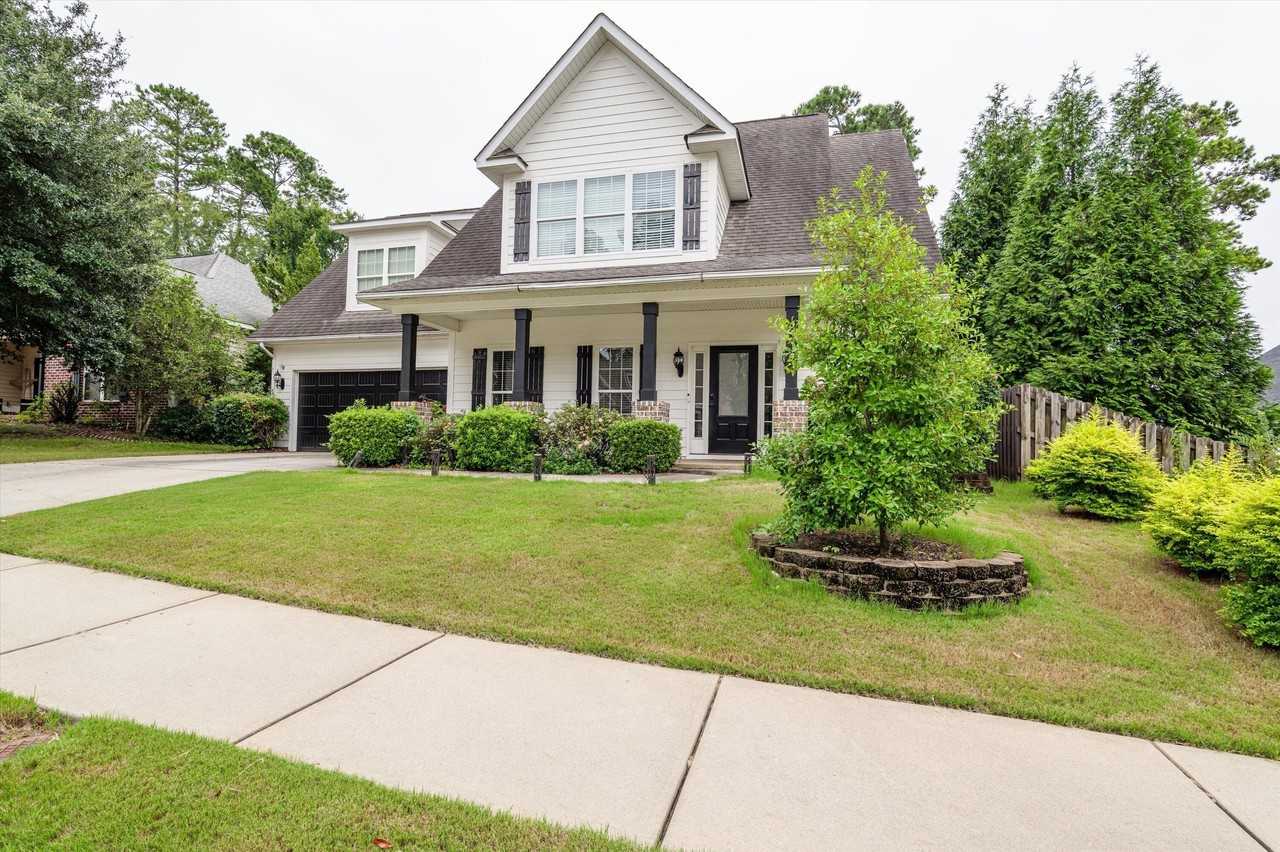 4117 Chastain Dr - Photo 3 of 50