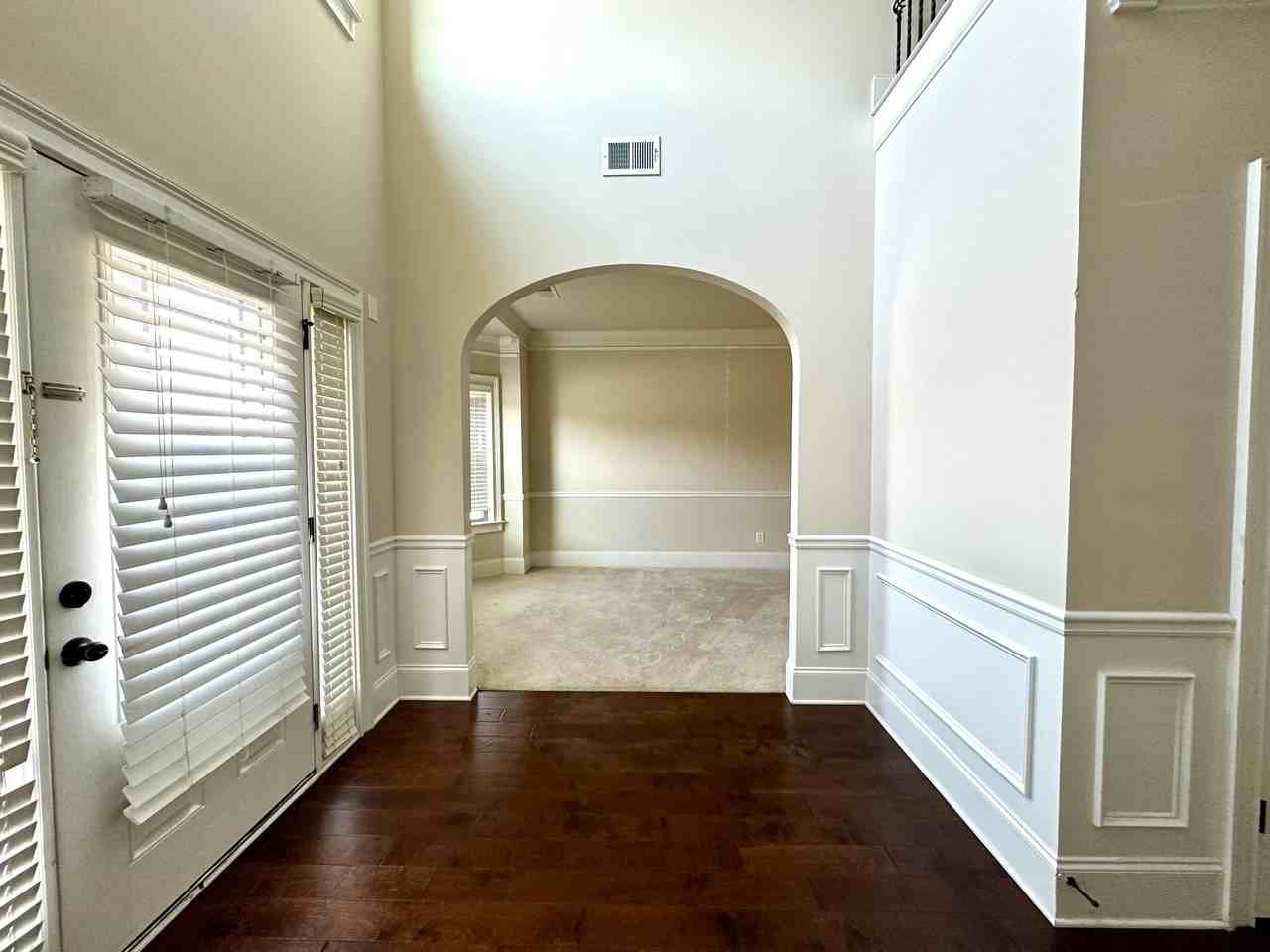 3078 Parkridge Dr - Photo 6 of 39