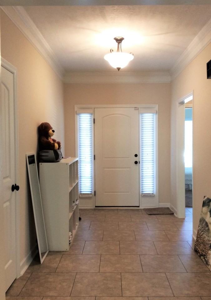 3020 Ashley Loop - Photo 2 of 16