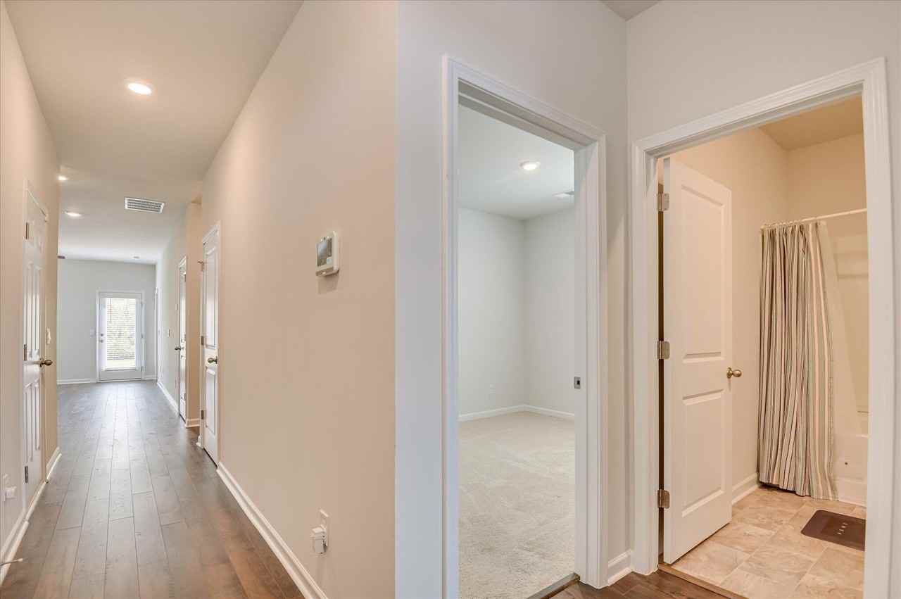 5148 Captain Dr - Photo 6 of 32