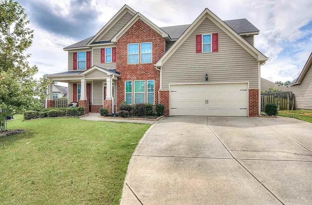 9032 Battle Ct - Photo 2 of 25