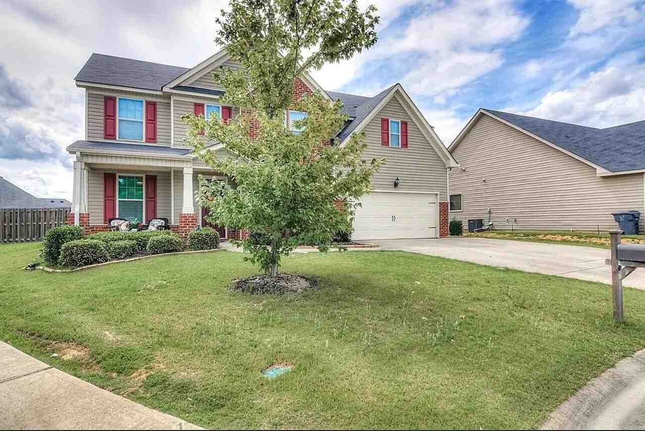 9032 Battle Ct - Photo 3 of 25