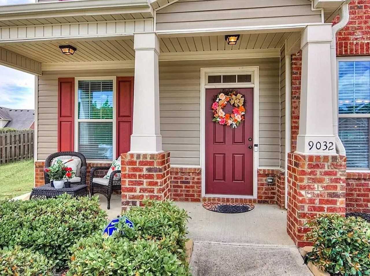 9032 Battle Ct - Photo 4 of 25