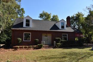 804 Hickman Rd - Photo 1 of 1