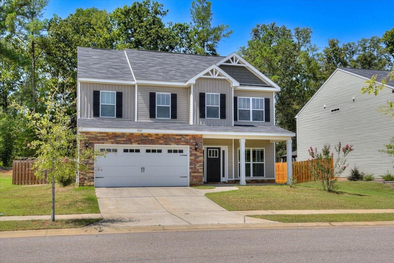 1232 Gregory Landing Dr - Photo 2 of 44