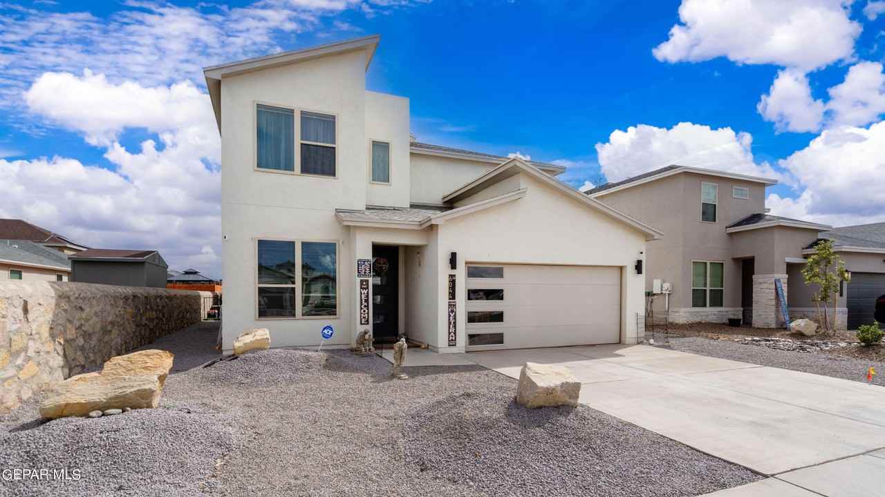 6044 Hidden Passage Ave - Photo 2 of 42