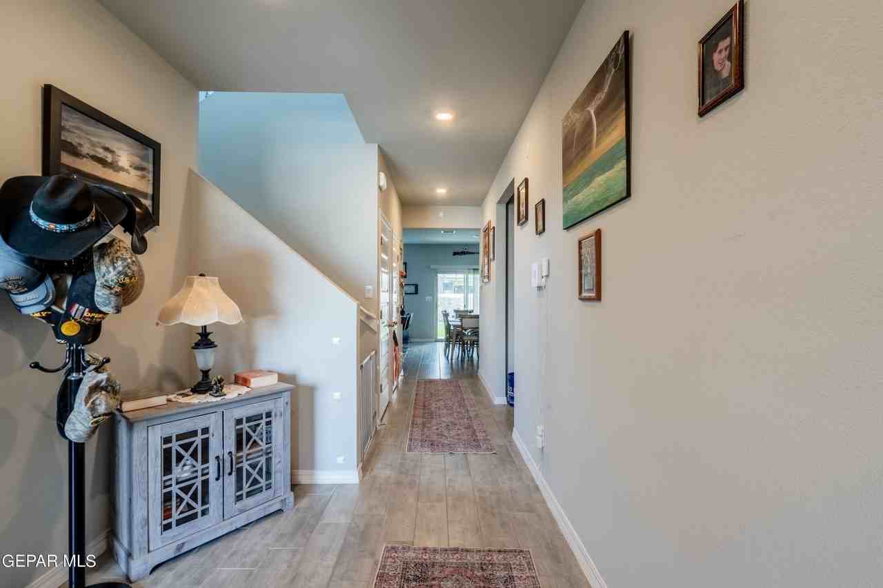 6044 Hidden Passage Ave - Photo 3 of 42