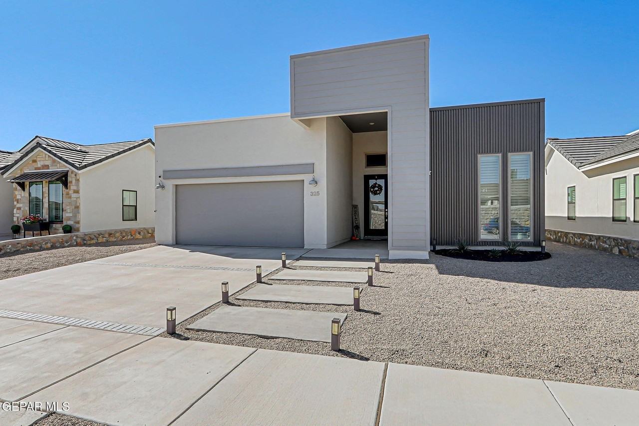 325 Playa Vista Street - Photo 2 of 44