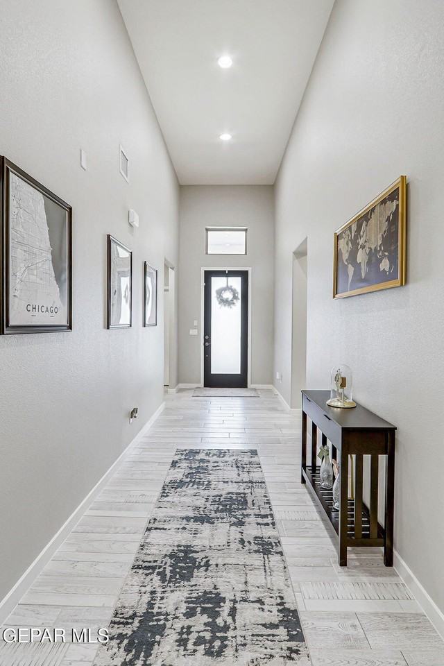 325 Playa Vista Street - Photo 5 of 44