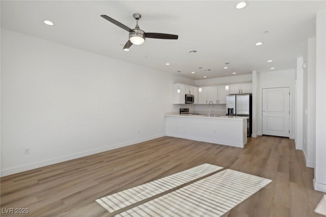 10511 Blossoming Hills Ave - Photo 3 of 12