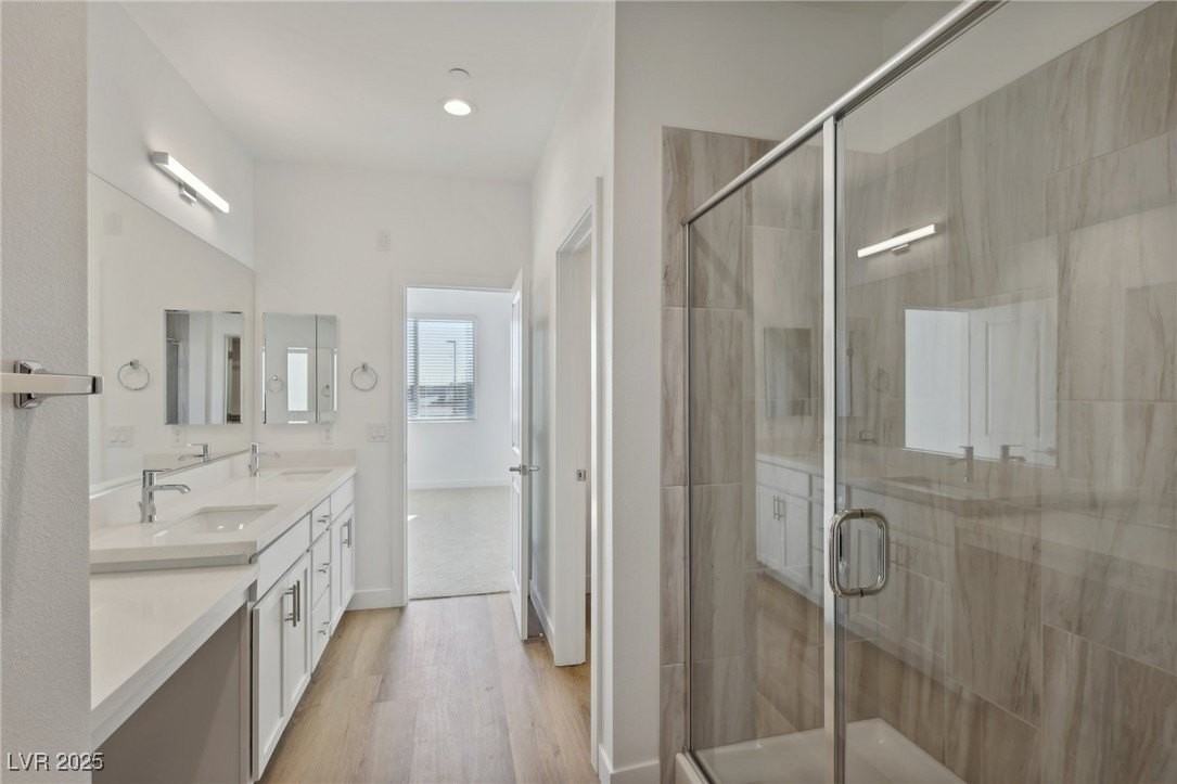 10511 Blossoming Hills Ave - Photo 6 of 12