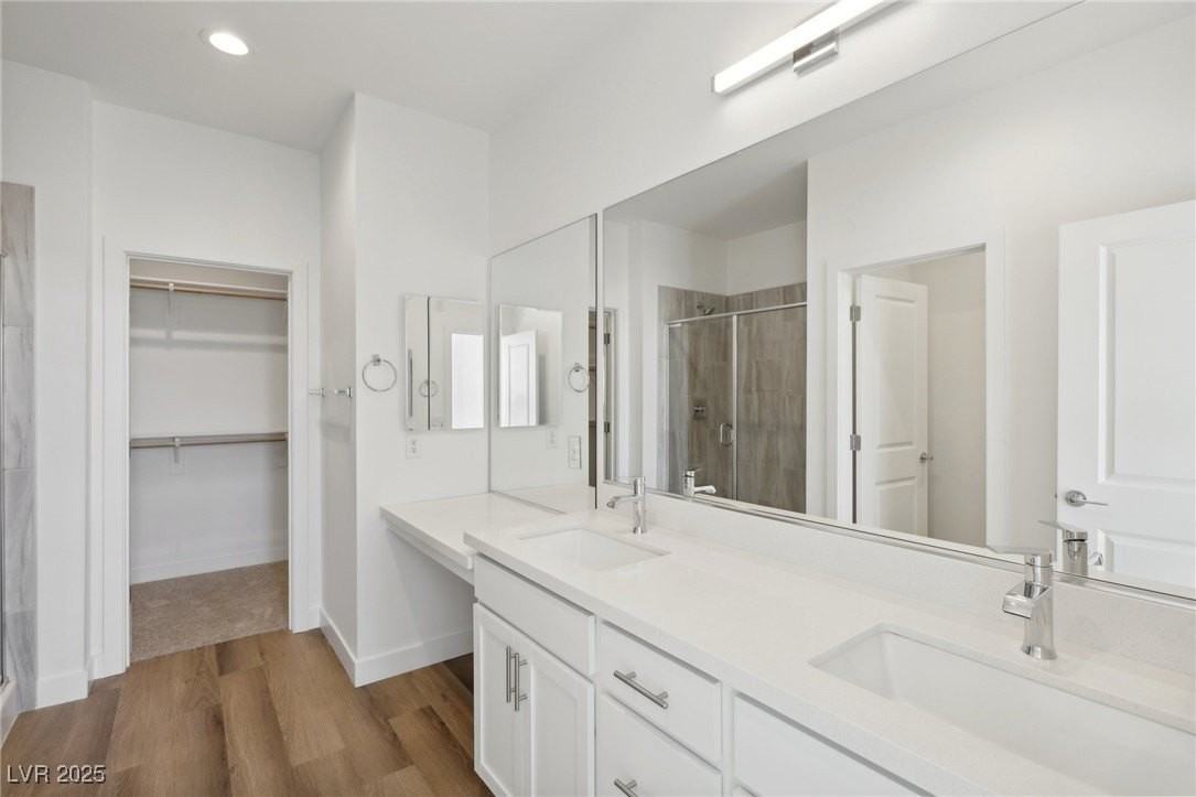 10511 Blossoming Hills Ave - Photo 7 of 12