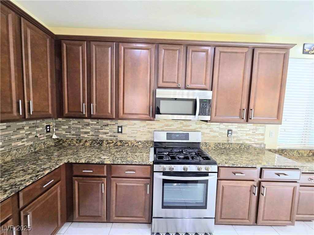 10855 Casco Bay St - Photo 4 of 50