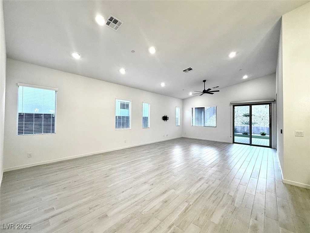 121 Agnew Street - Photo 3 of 14