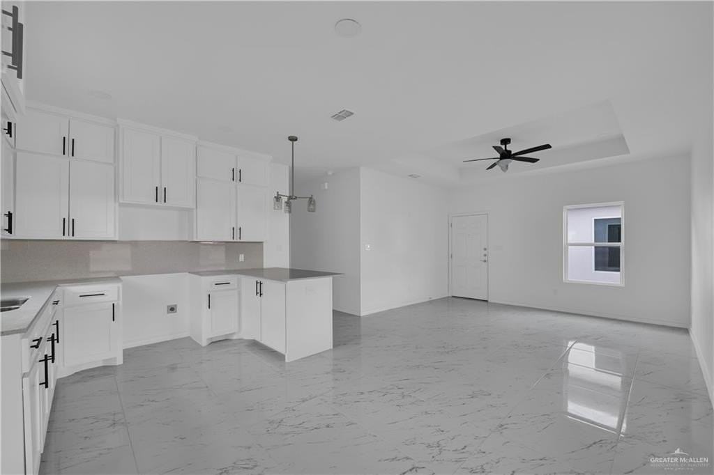 N 25th St #2 - Photo 4 of 14