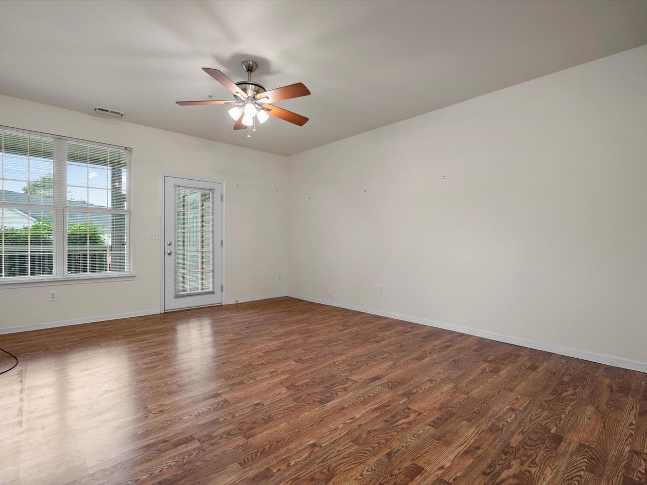 846 West Summerfield Glen - Photo 3 of 21