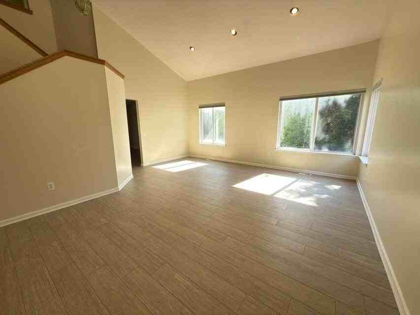 1929 Harley Dr - Photo 5 of 34