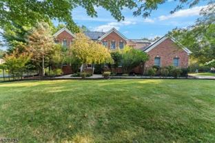 300 Berkley Ave - Photo 1 of 1