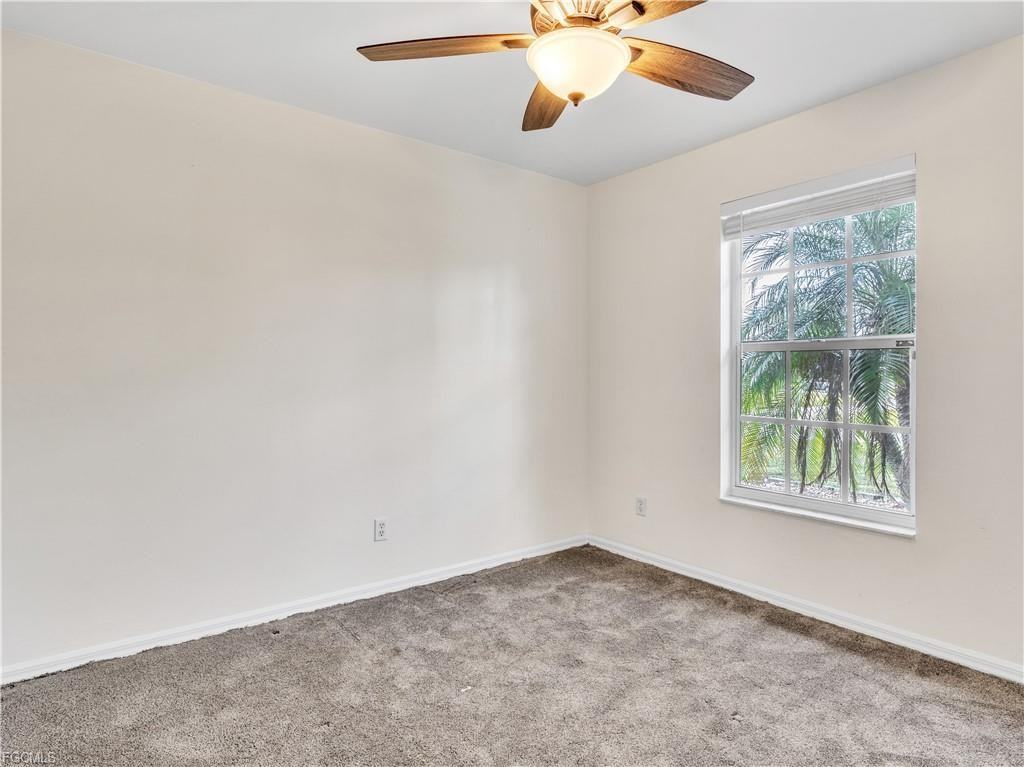 1801 Ne 22nd Ave - Photo 7 of 8