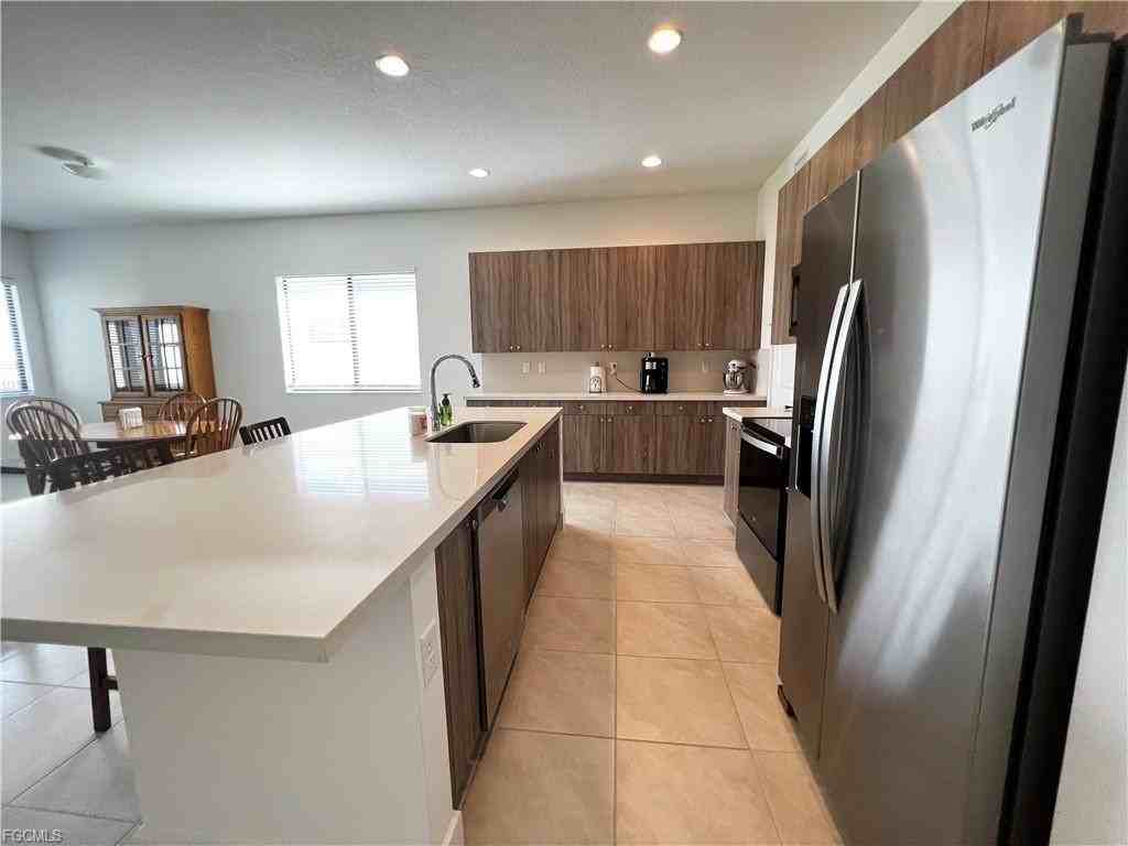 5015 Frattina St - Photo 2 of 8