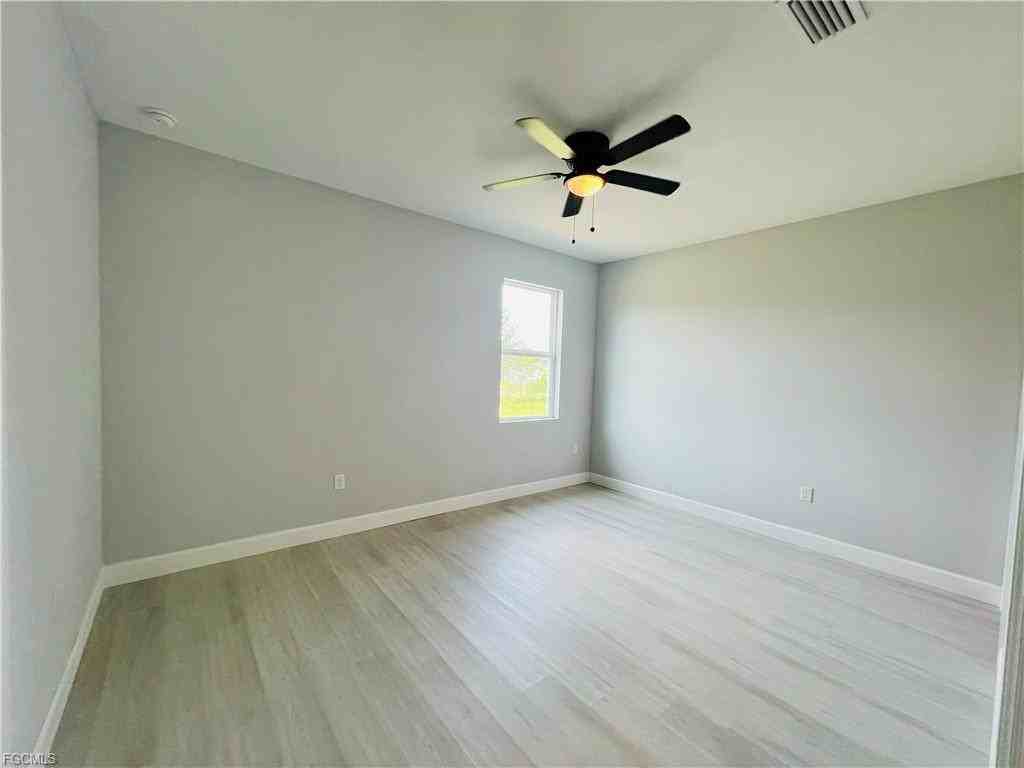 2718 Helen Pl - Photo 7 of 8