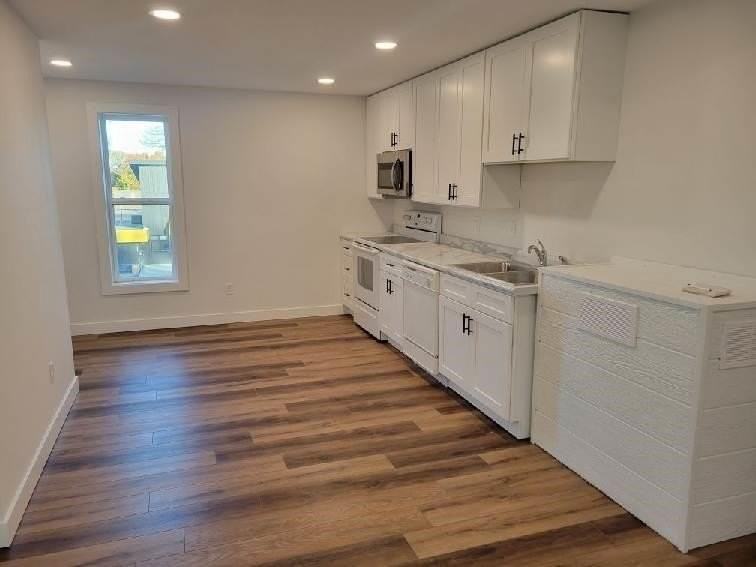 501 18th St - Photo 4 of 15