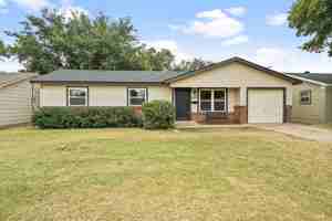 featured image of 5223 41st St