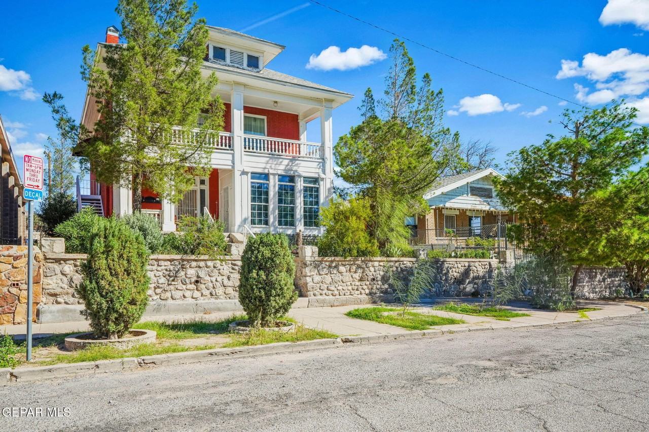 1409 Mundy Dr - Photo 2 of 25