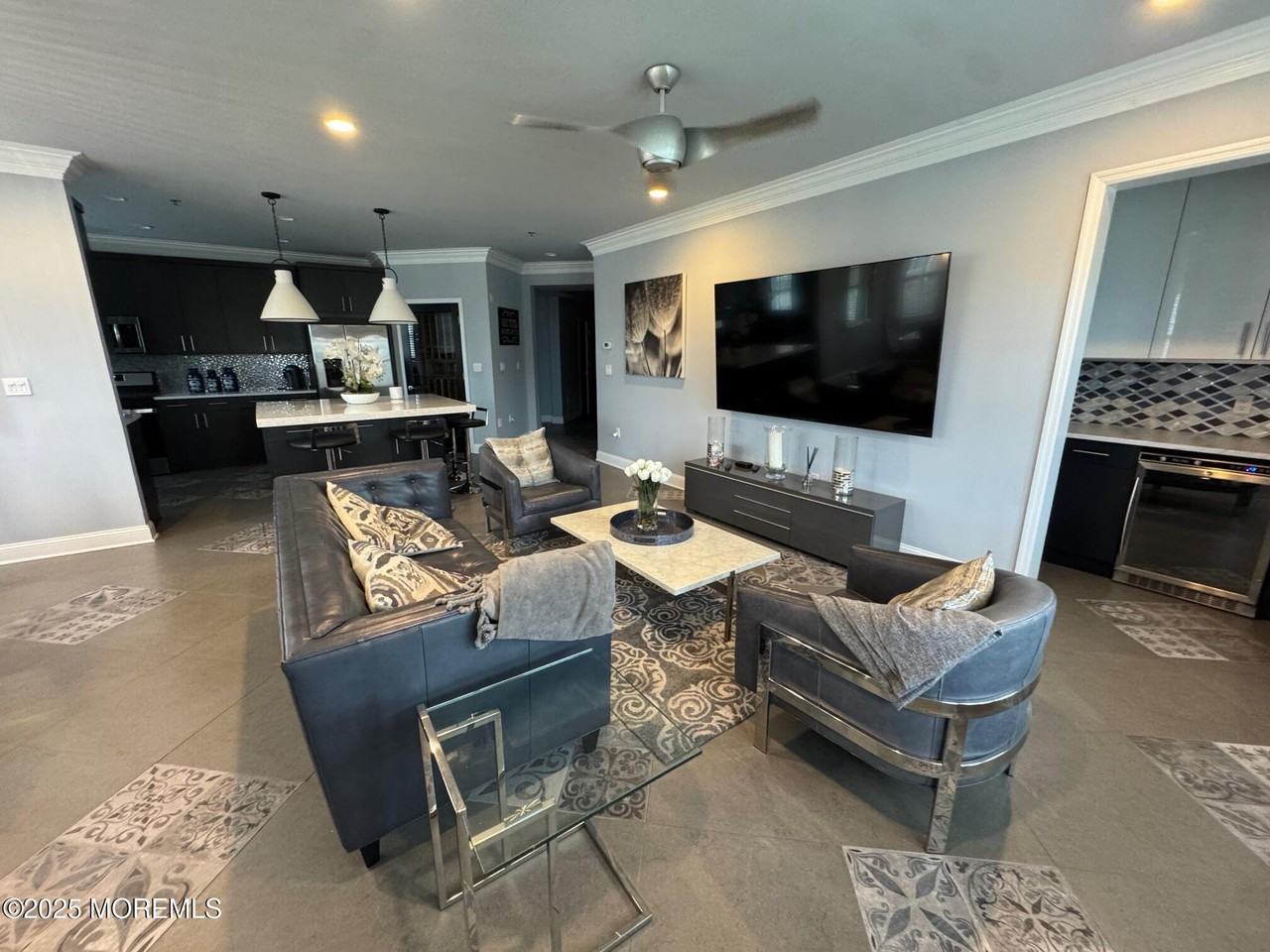 22 Cooper Ave ##105 - Photo 3 of 23