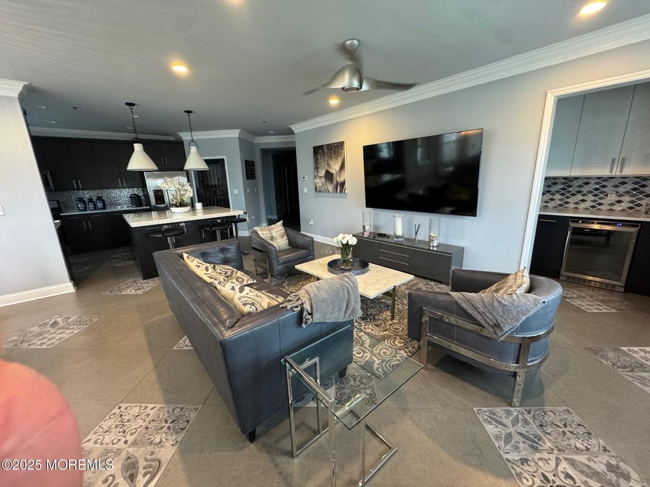 22 Cooper Ave ##105 - Photo 4 of 23