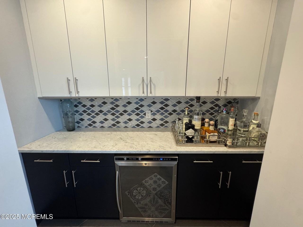 22 Cooper Ave ##105 - Photo 5 of 23