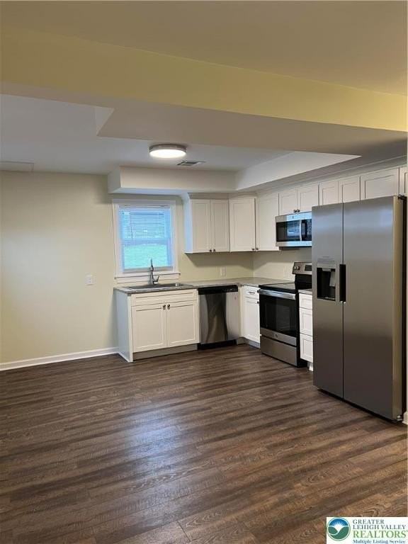 774 Krocks Court #B - Photo 2 of 15