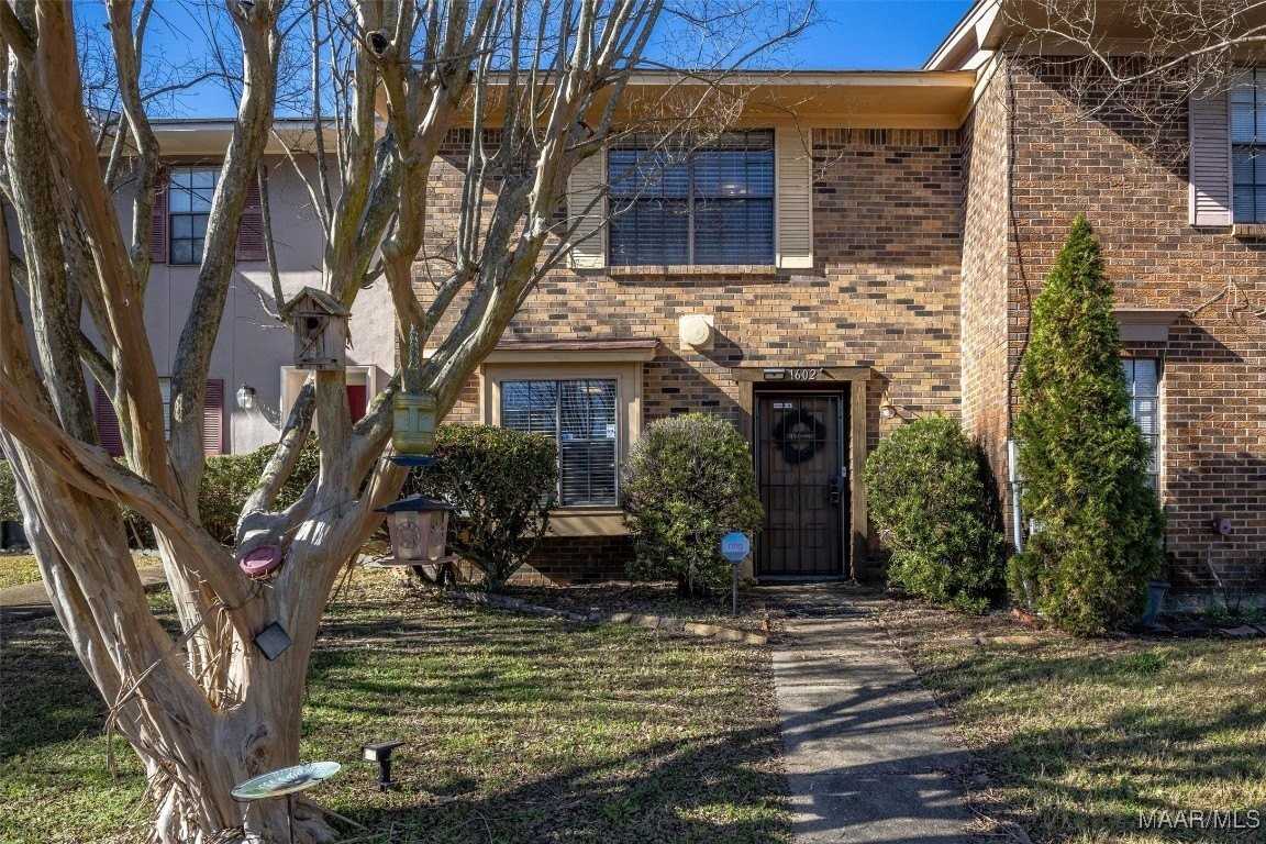 1602 Limestone Ct - Photo 2 of 27