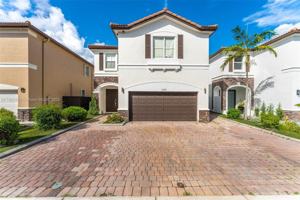 featured image of 11229 Nw 44th Ter