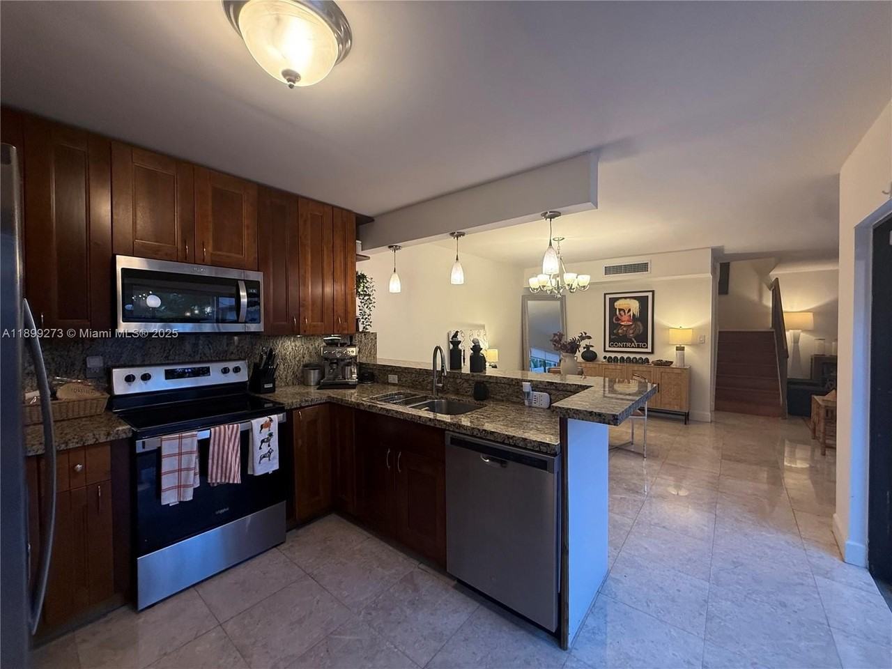 4708 Sw 67th Ave #L10 - Photo 6 of 21