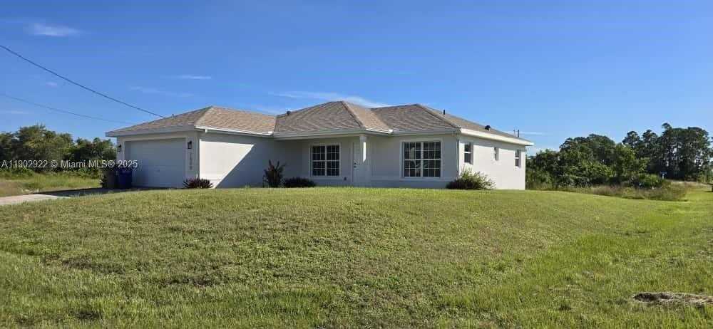 1509 Sara Circle - Photo 2 of 20