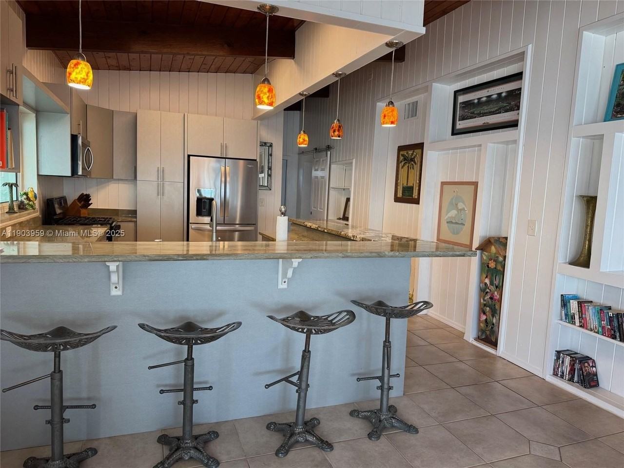 900 Morris Ave #0 - Photo 3 of 13