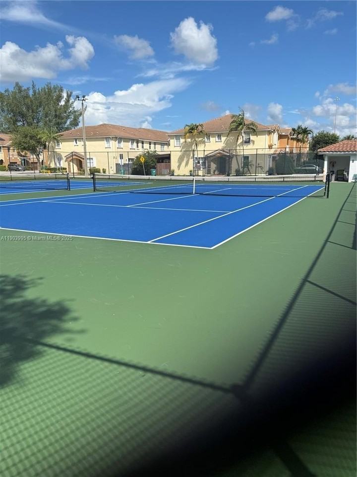 10253 Nw 9th Street Cir #406-6 - Photo 6 of 27