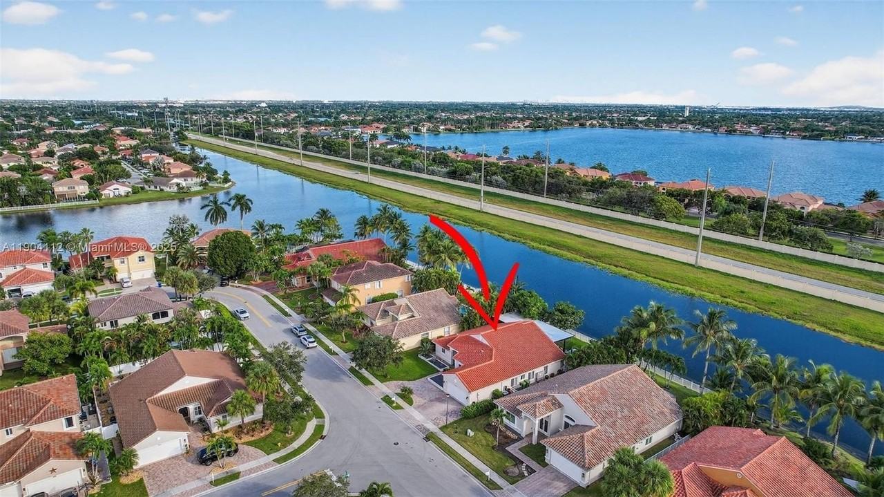 18950 Southwest 16th Street #1950 - Photo 6 of 50