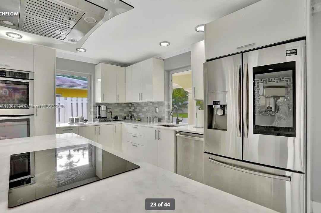 2321 Se 15th St #2321 - Photo 7 of 26