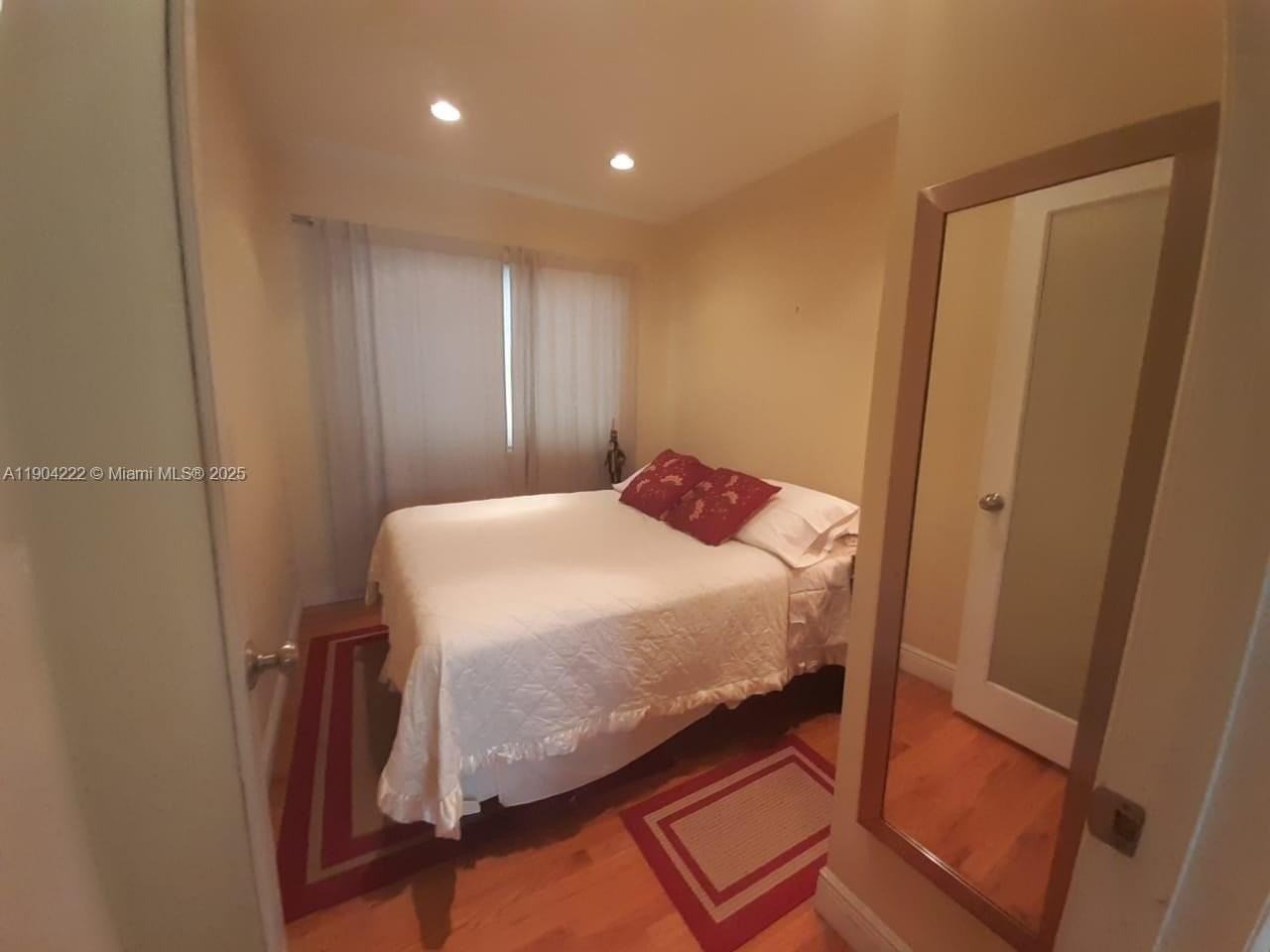 744 Lenox Ave #3 - Photo 7 of 13