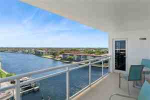featured image of 1160 Hillsboro Mile #901