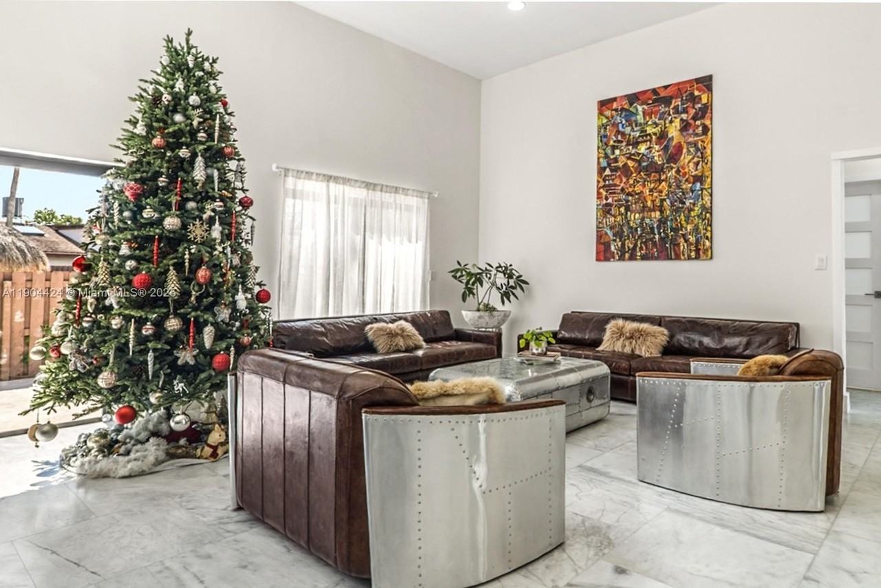 513 Leslie Dr #513 - Photo 4 of 25