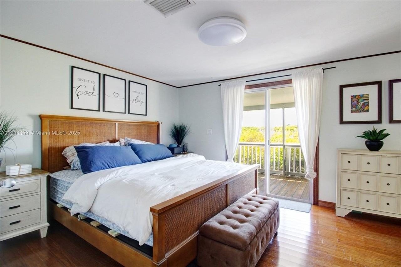 133 Valois Blvd #NA - Photo 7 of 18