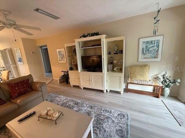 1648 Stickney Point Rd #48-202 - Photo 7 of 18