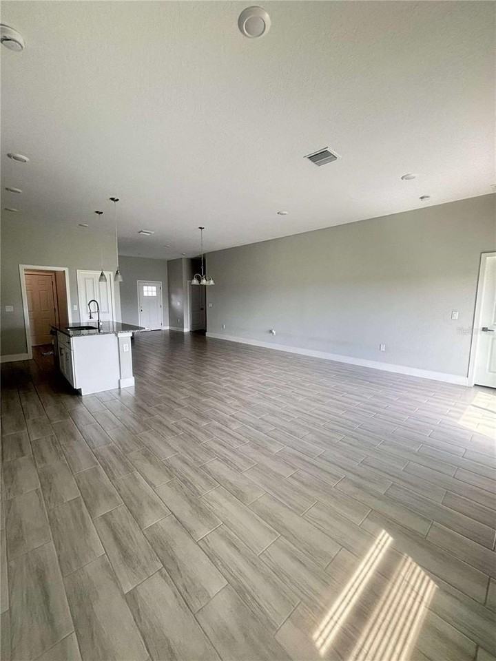 17 Cleat Ct - Photo 4 of 27