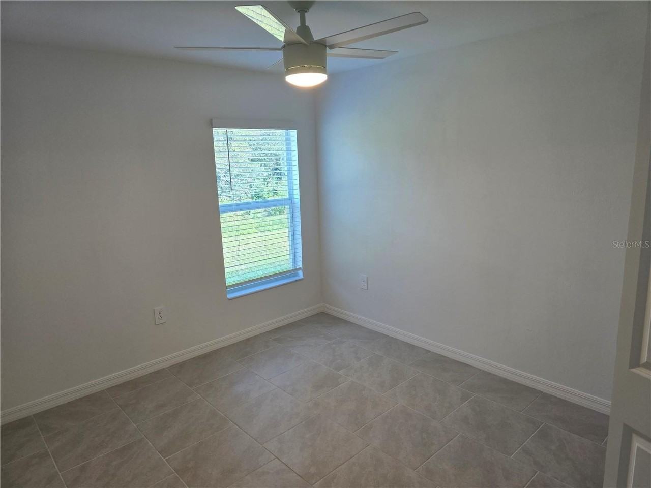 1182 Orlando Blvd - Photo 5 of 20